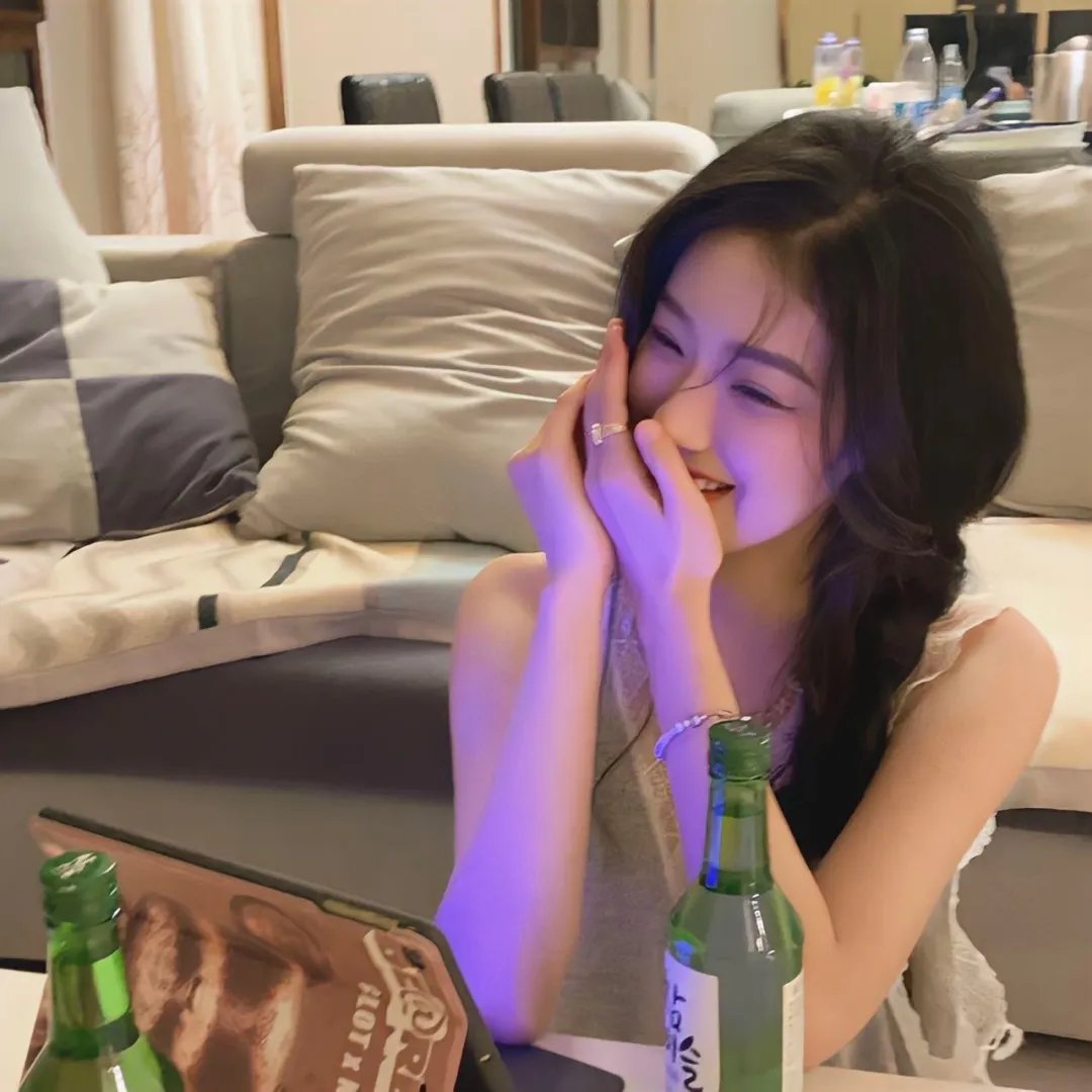 蕾蒙娜和姐姐海报