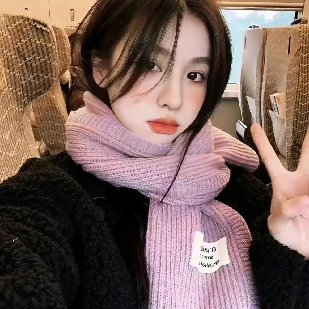 蚁人与黄蜂女：量子狂潮海报